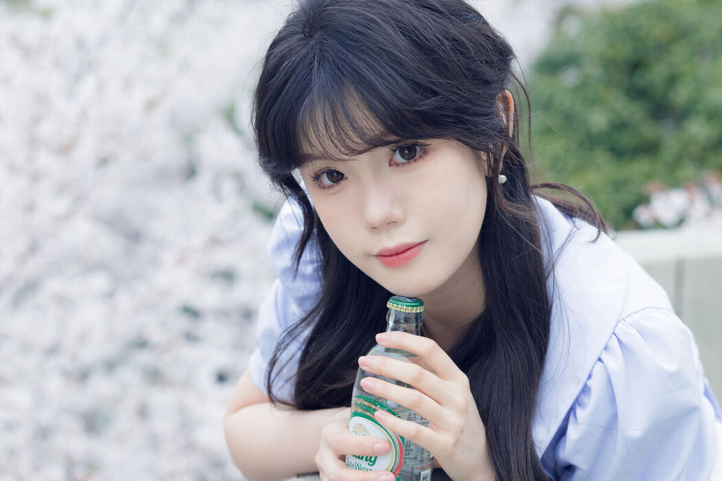 YiTuYu艺图语 Vol.6855 Cao Mei Xi Mi Lu