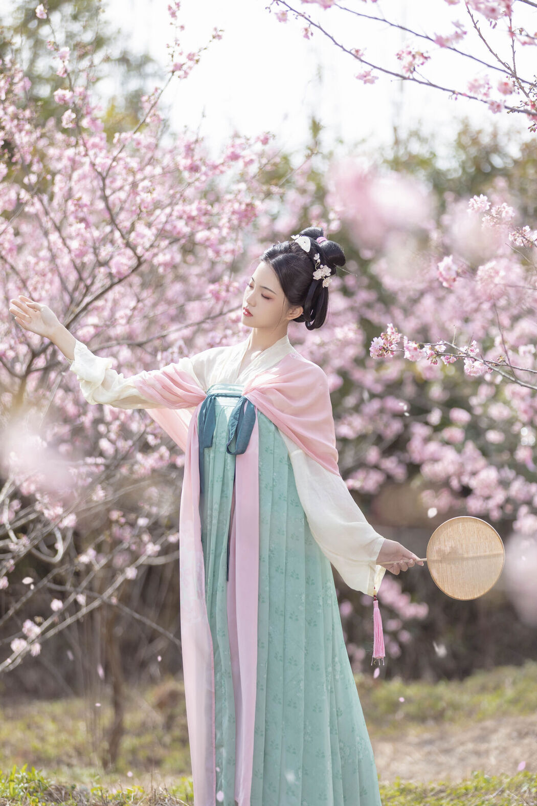 YiTuYu艺图语 Vol.6866 Er Yue Xue Xue
