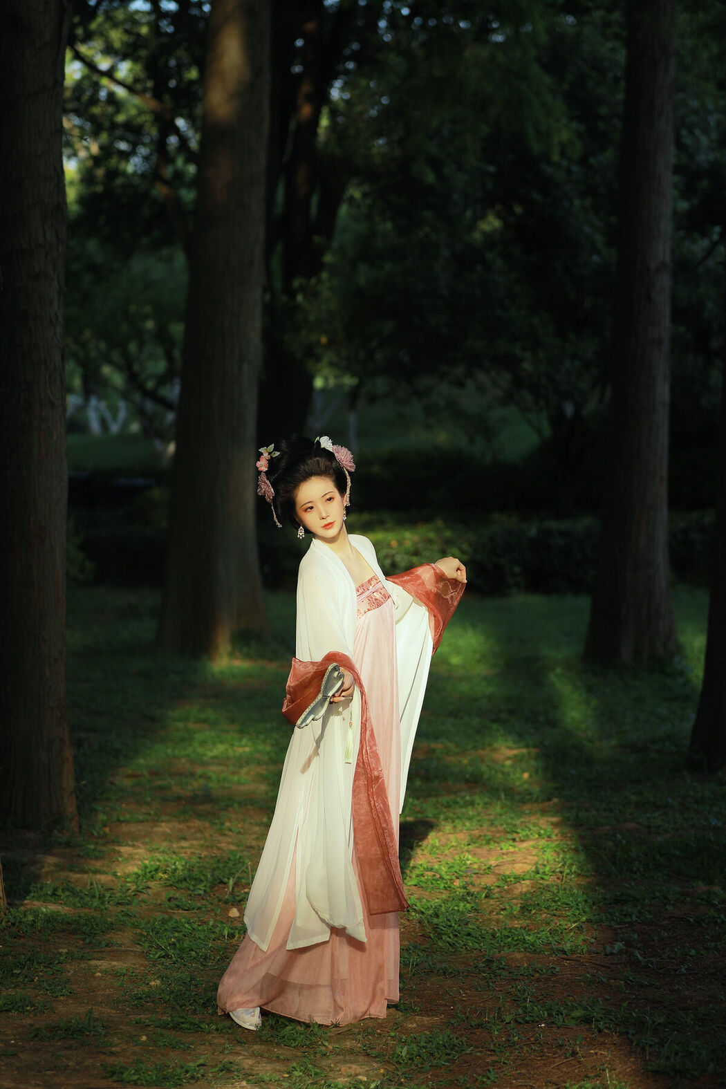 YiTuYu艺图语 Vol.6853 Ruan Yu
