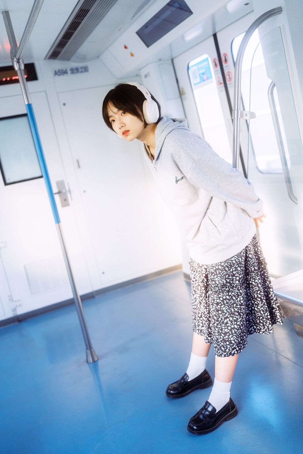 YiTuYu艺图语 Vol.6815 Lai Kou Qin Cai