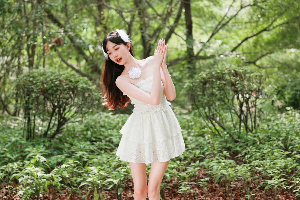 YiTuYu艺图语 Vol.6917 Jiu Jiu