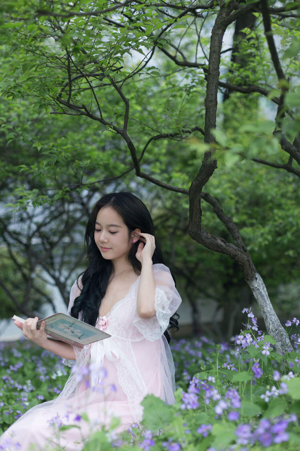 YiTuYu艺图语 Vol.6869 Ge Man Ni Nini
