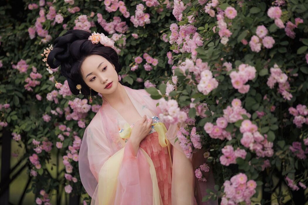 YiTuYu艺图语 Vol.6838 Ling Zi Xi