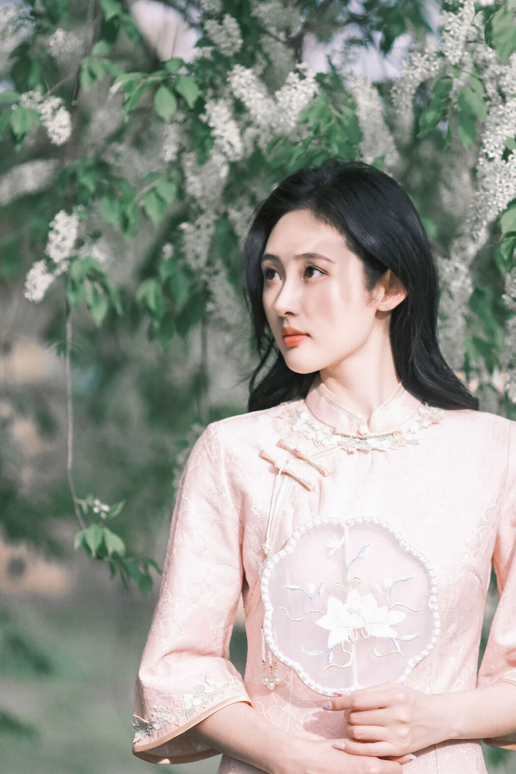 YiTuYu艺图语 Vol.6872 Wan Dou Que Ban Shao Nu