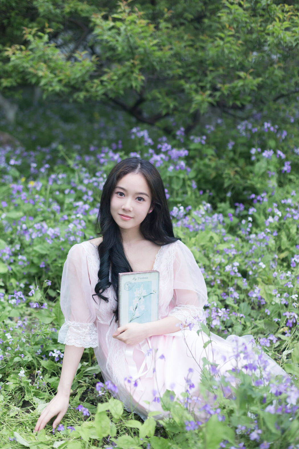 YiTuYu艺图语 Vol.6869 Ge Man Ni Nini