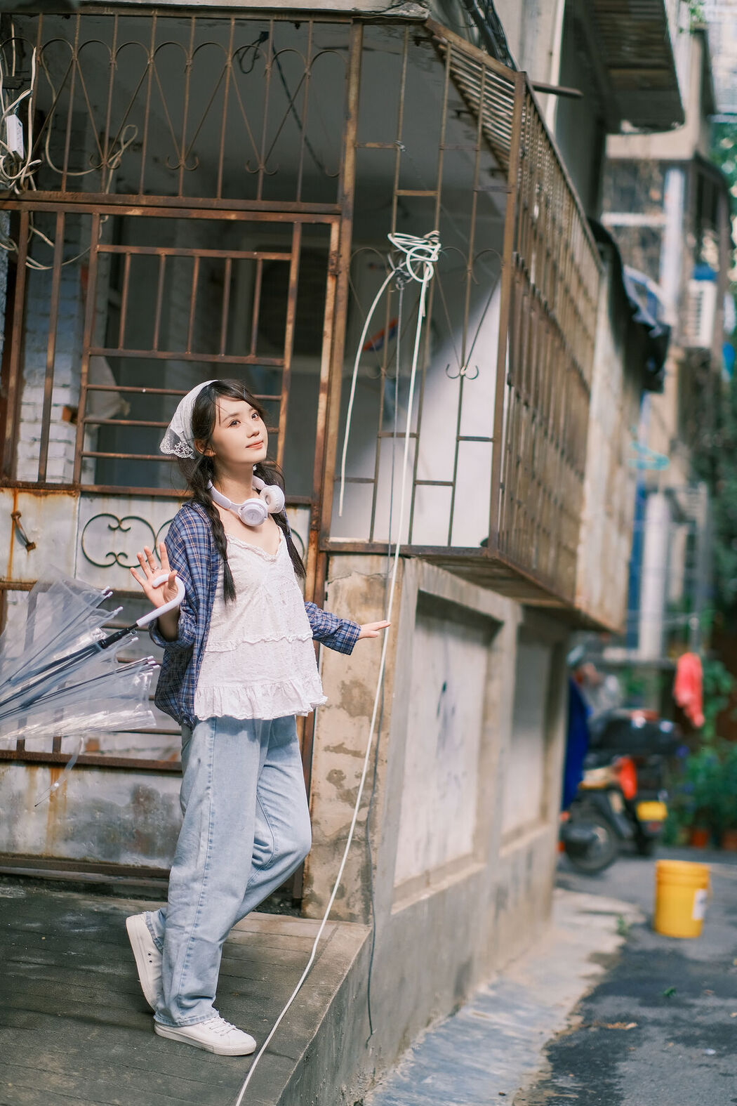 YiTuYu艺图语 Vol.6873 Bu Dong Song Shu