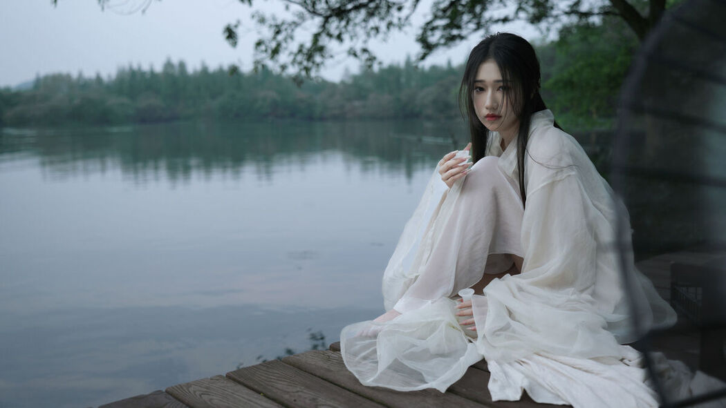 YiTuYu艺图语 Vol.6896 Zang Yi Tong