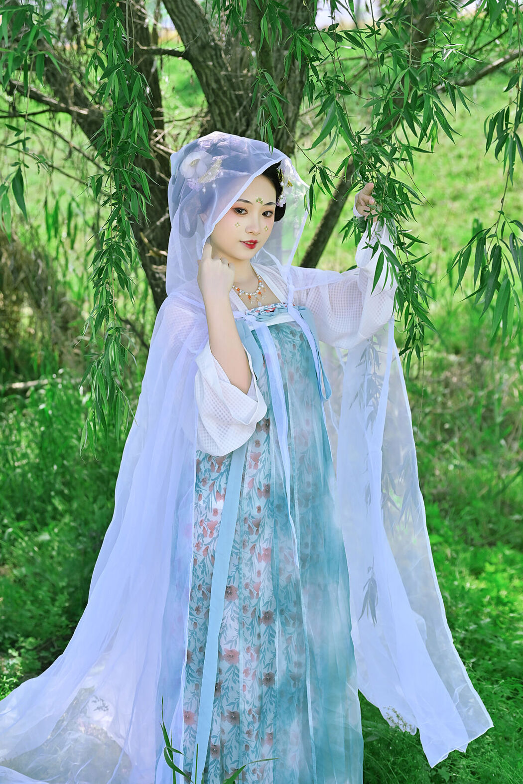 YiTuYu艺图语 Vol.6851 Nashi Tu Shiro