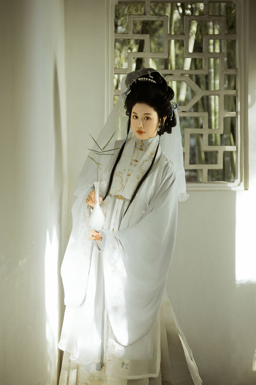 YiTuYu艺图语 Vol.6914 Tang Yi