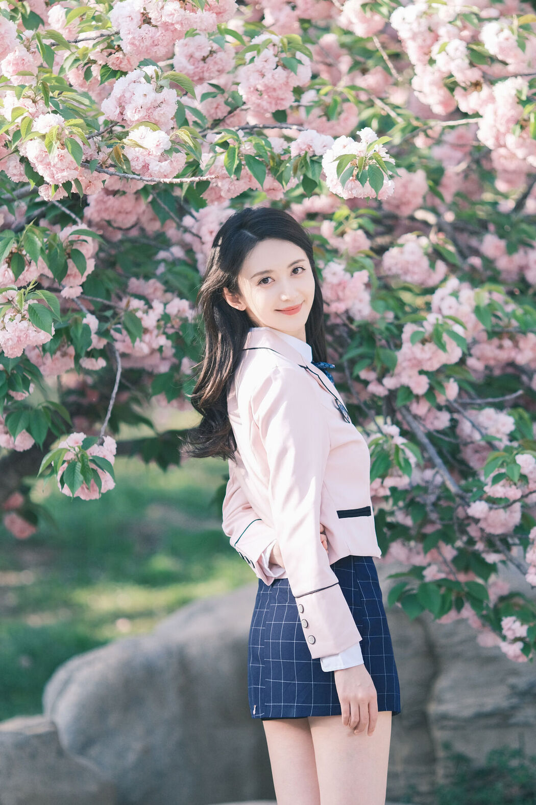 YiTuYu艺图语 Vol.6915 Zi Jun