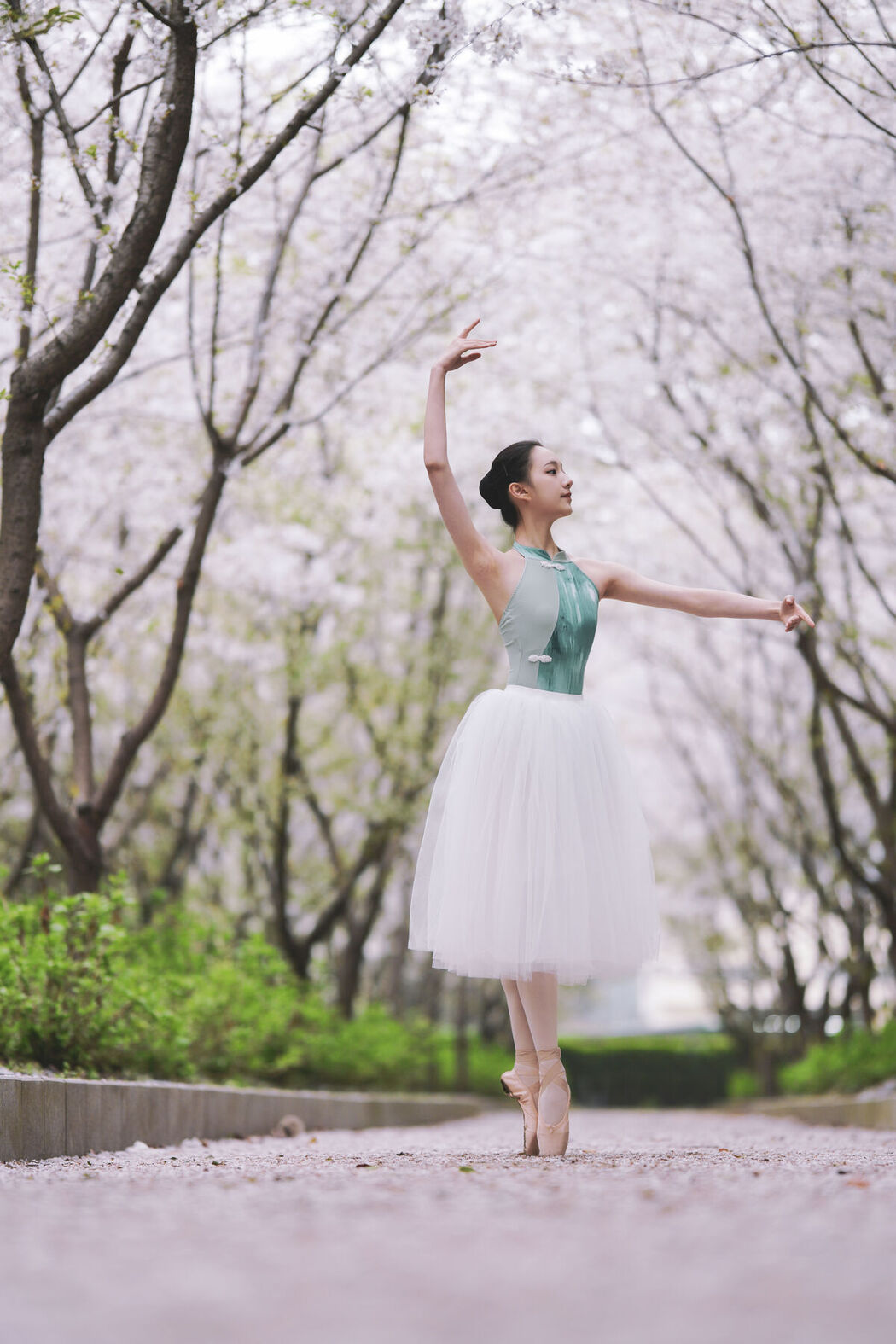 YiTuYu艺图语 Vol.6883 Xiao Xong