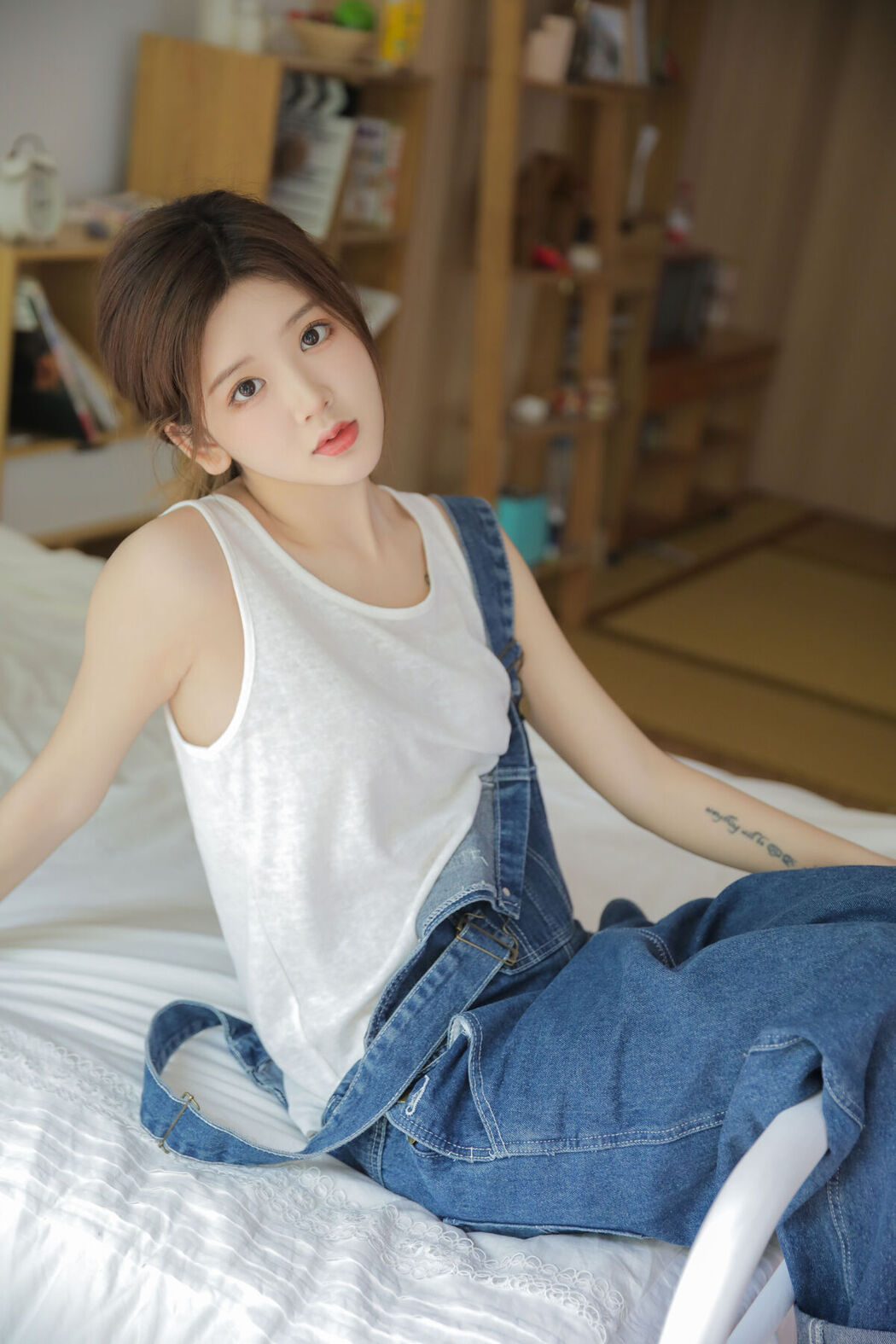 YiTuYu艺图语 Vol.6918 Shang Tou Wa Wa