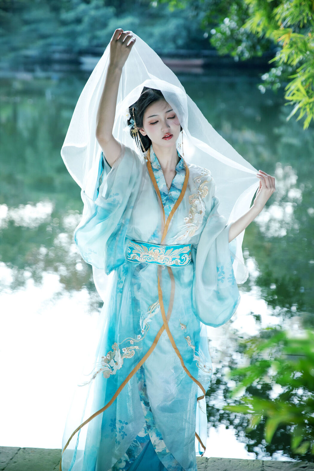YiTuYu艺图语 Vol.6856 Er Liang Feng Yue