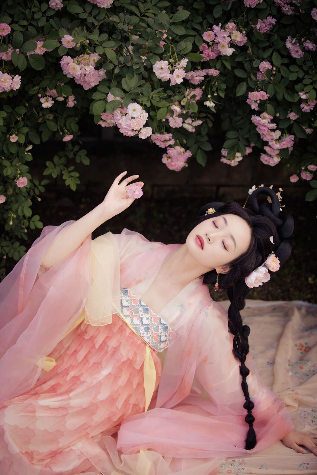 YiTuYu艺图语 Vol.6838 Ling Zi Xi