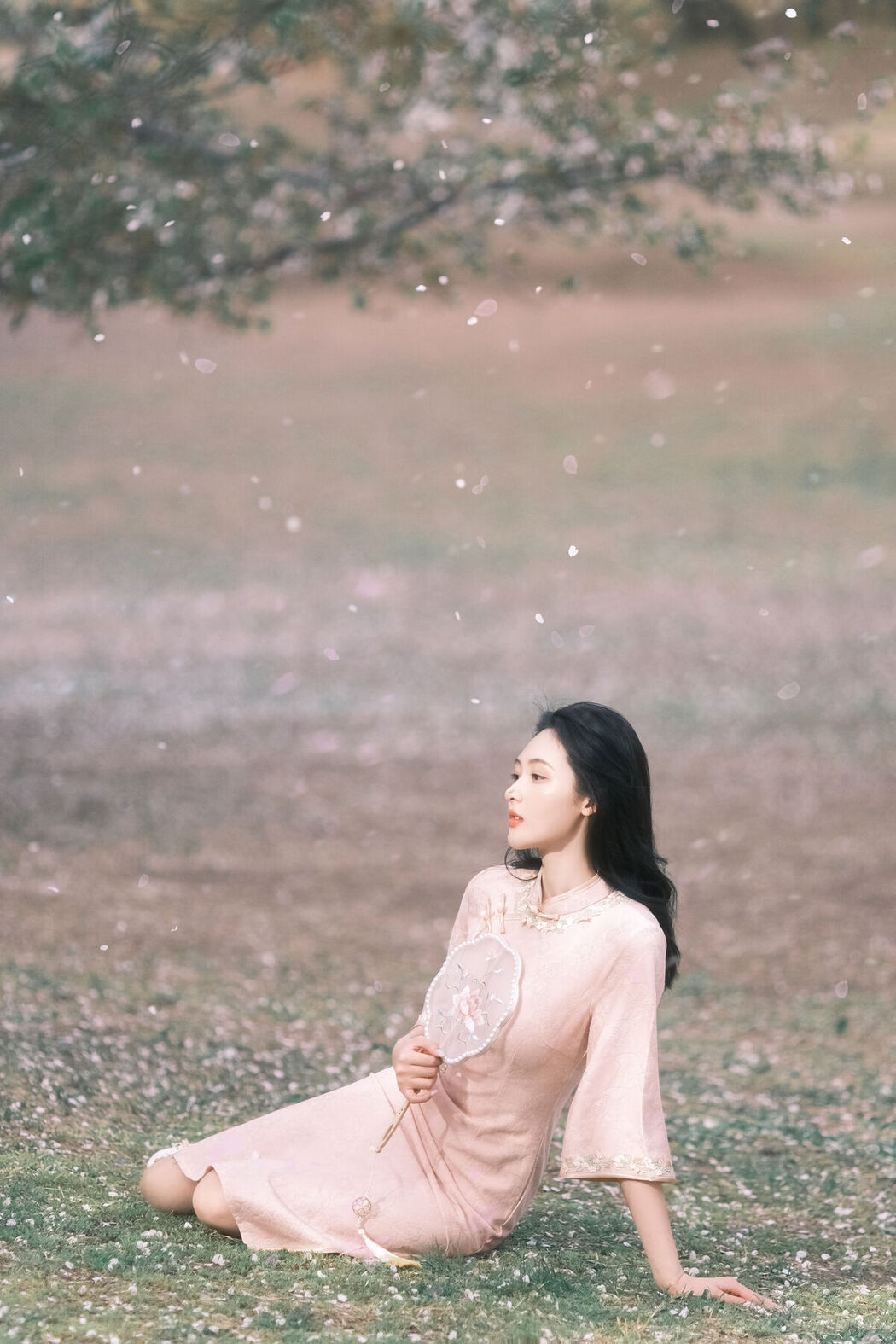 YiTuYu艺图语 Vol.6872 Wan Dou Que Ban Shao Nu