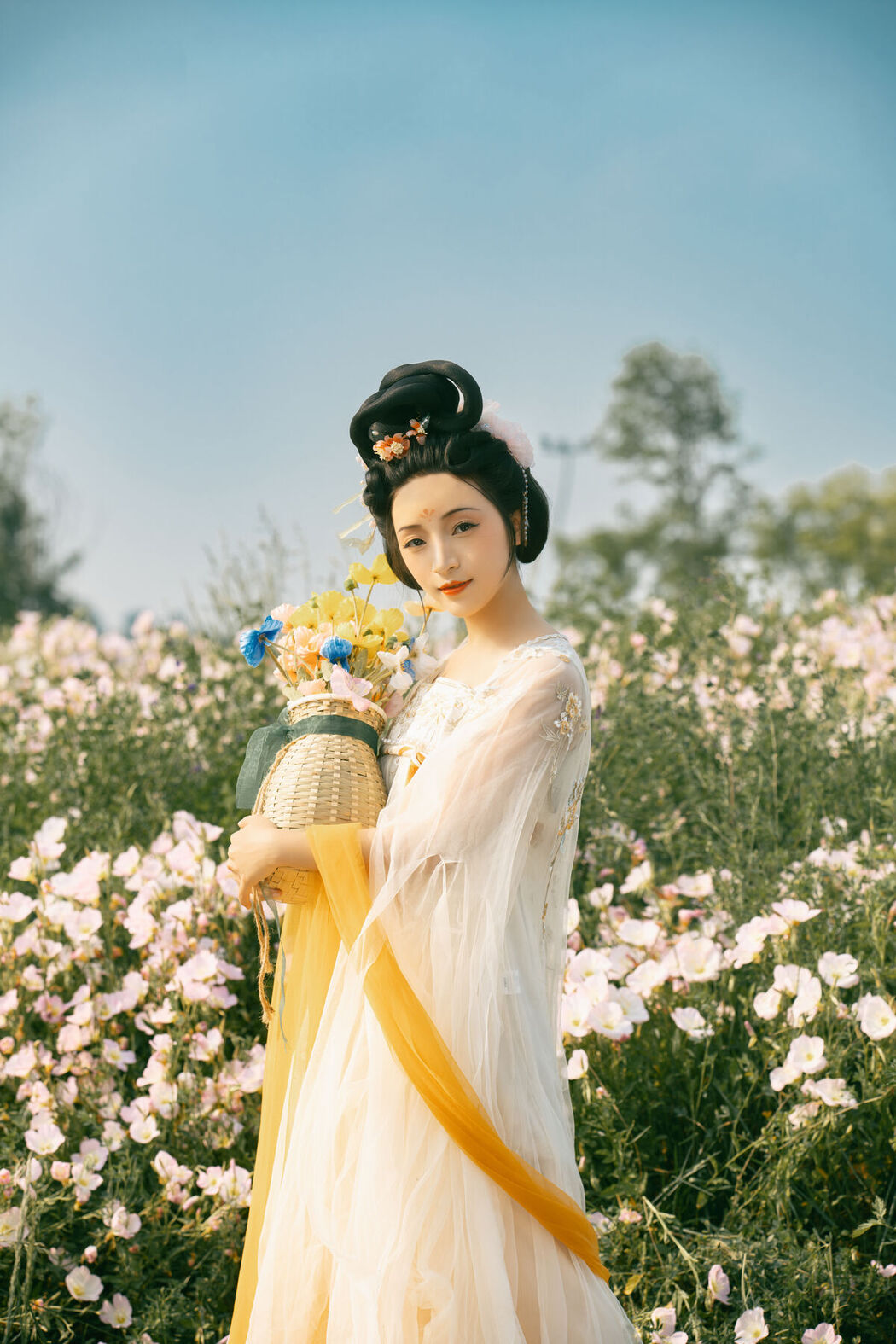 YiTuYu艺图语 Vol.6911 Jun Yin Lan