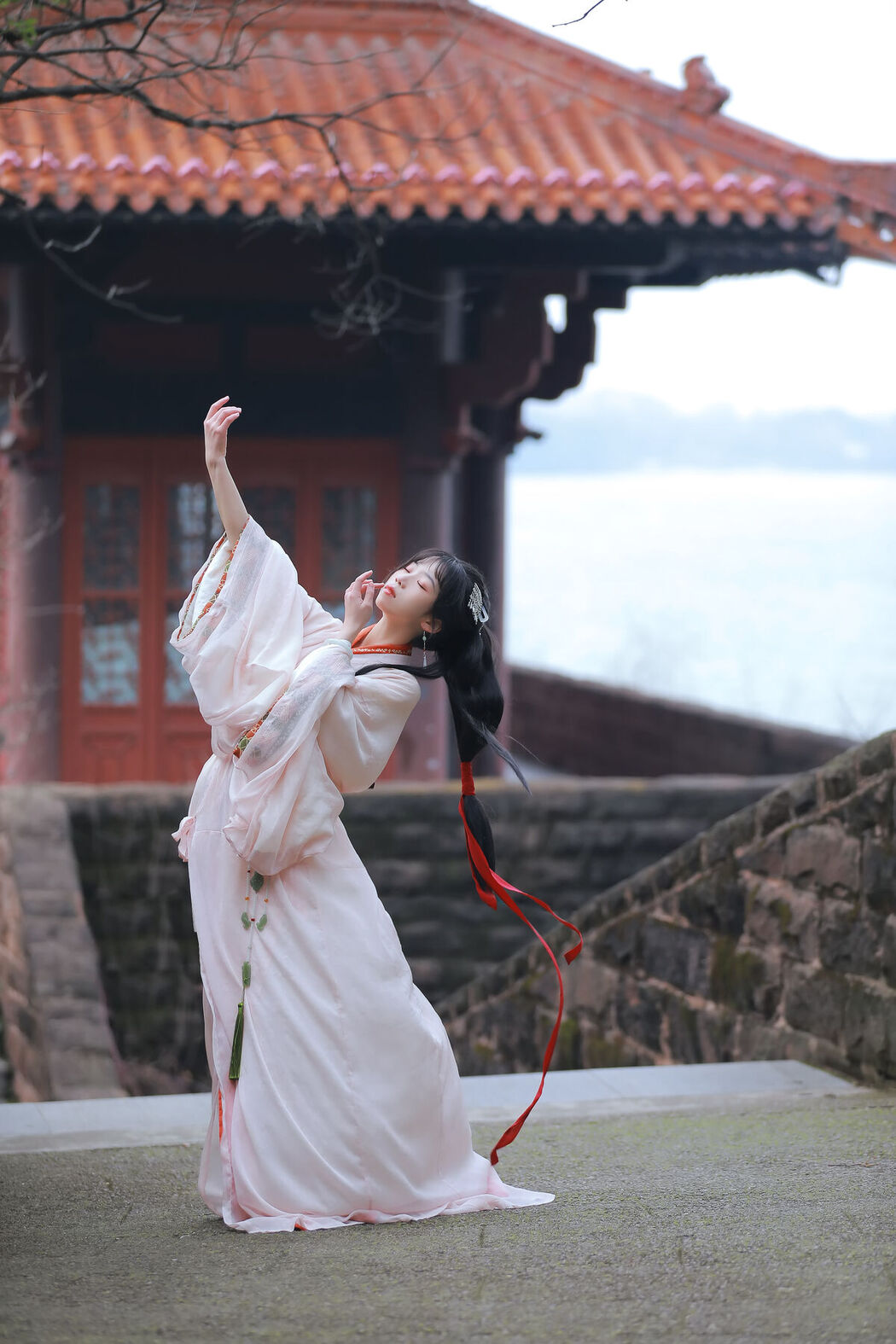 YiTuYu艺图语 Vol.6865 Zhou Zhou Ay