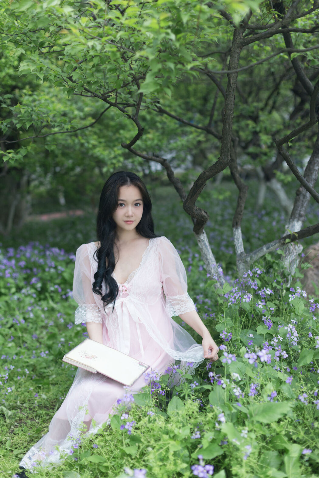 YiTuYu艺图语 Vol.6869 Ge Man Ni Nini