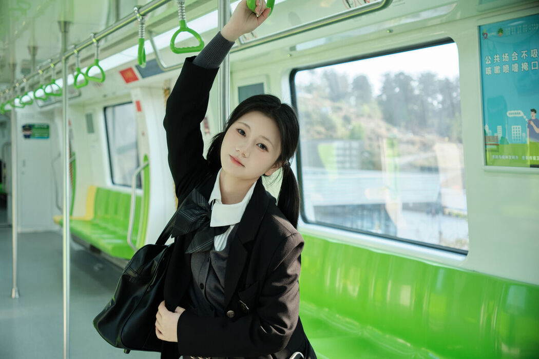 YiTuYu艺图语 Vol.6803 Rou Song Bao