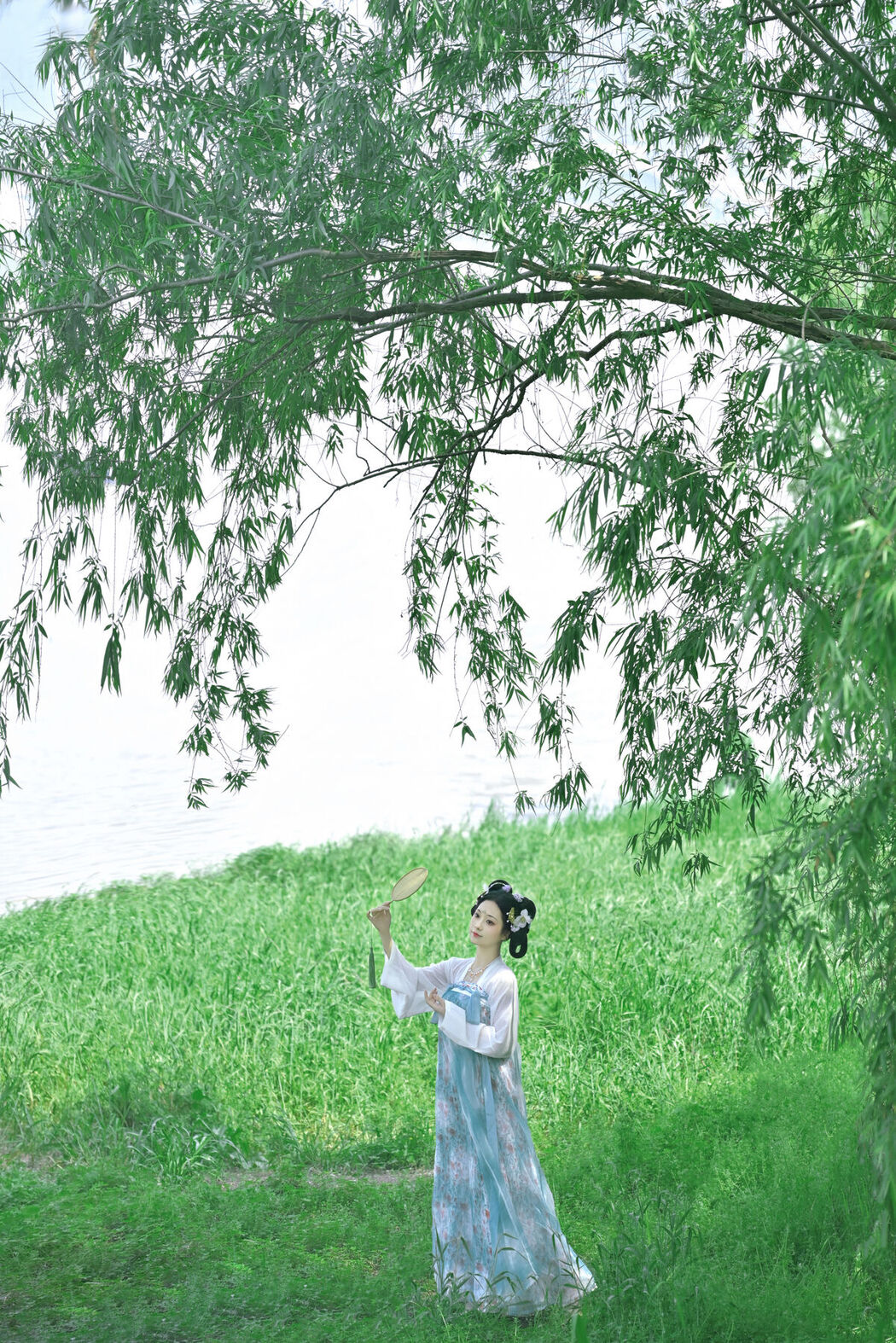YiTuYu艺图语 Vol.6851 Nashi Tu Shiro