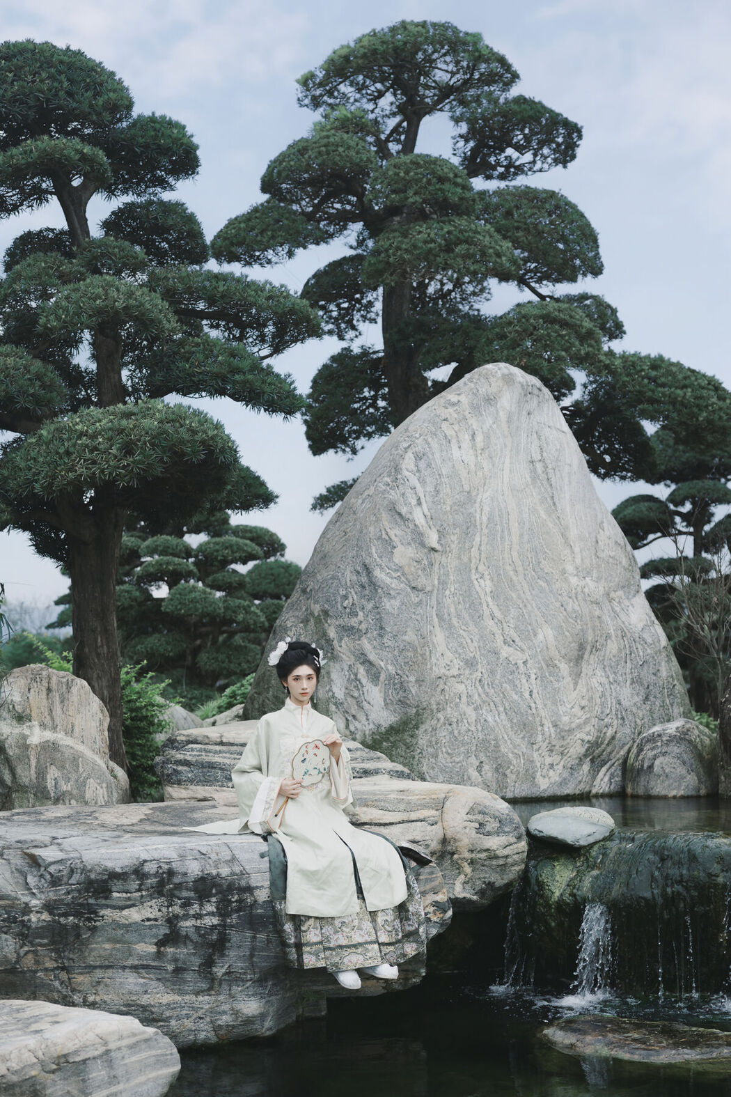 YiTuYu艺图语 Vol.6845 Yu Shao Yao Zao Shui