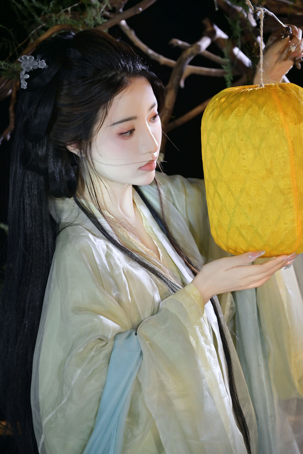YiTuYu艺图语 Vol.6834 Ni De San San