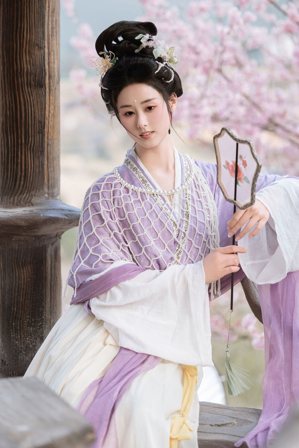 YiTuYu艺图语 Vol.6800 Ren Jian Yue-su Chen