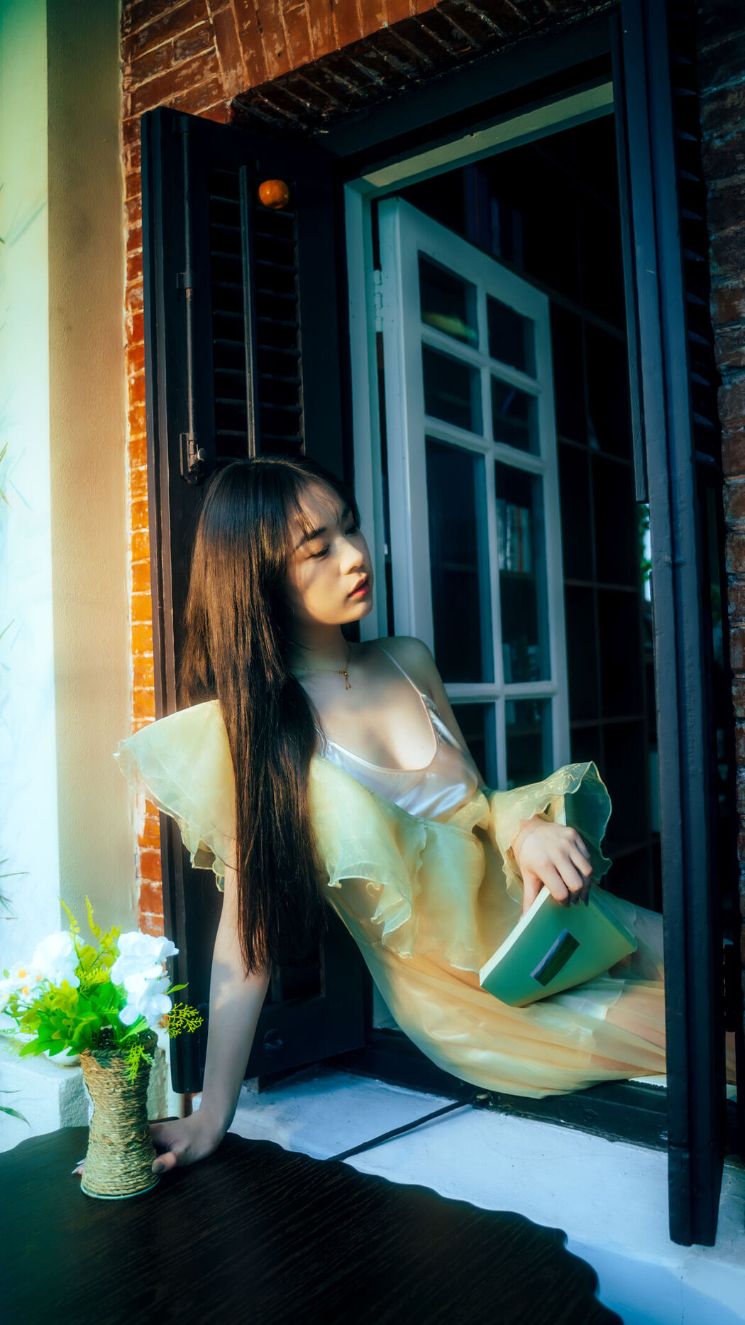 YiTuYu艺图语 Vol.6882 Na Na