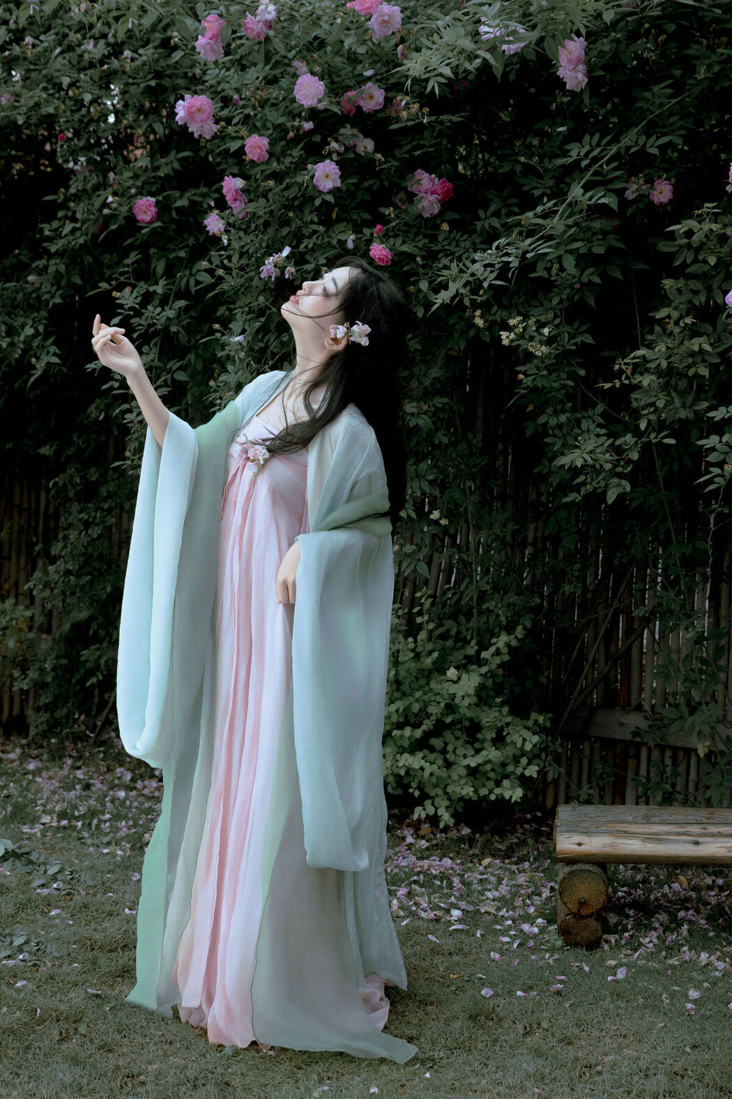 YiTuYu艺图语 Vol.6893 Leng Ku Wang Ye
