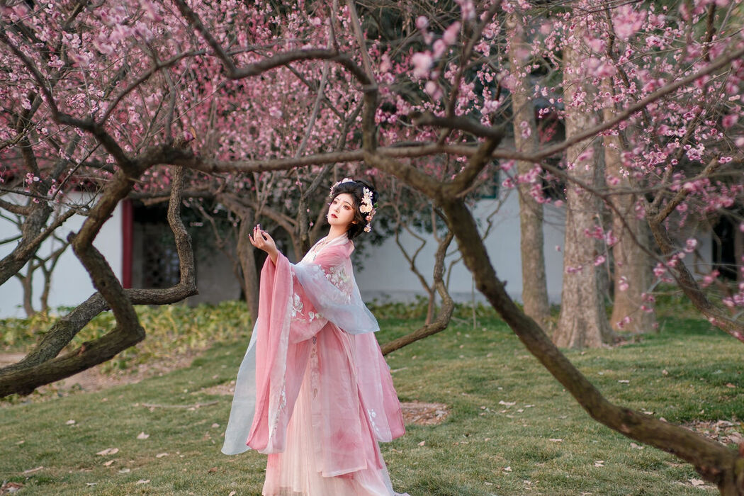 YiTuYu艺图语 Vol.6819 Kailin Jiang