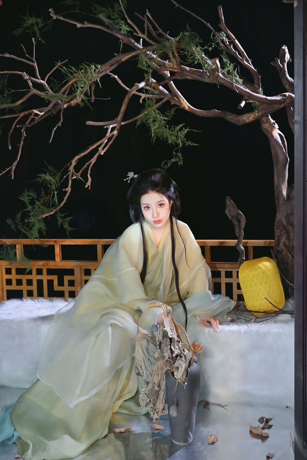 YiTuYu艺图语 Vol.6834 Ni De San San