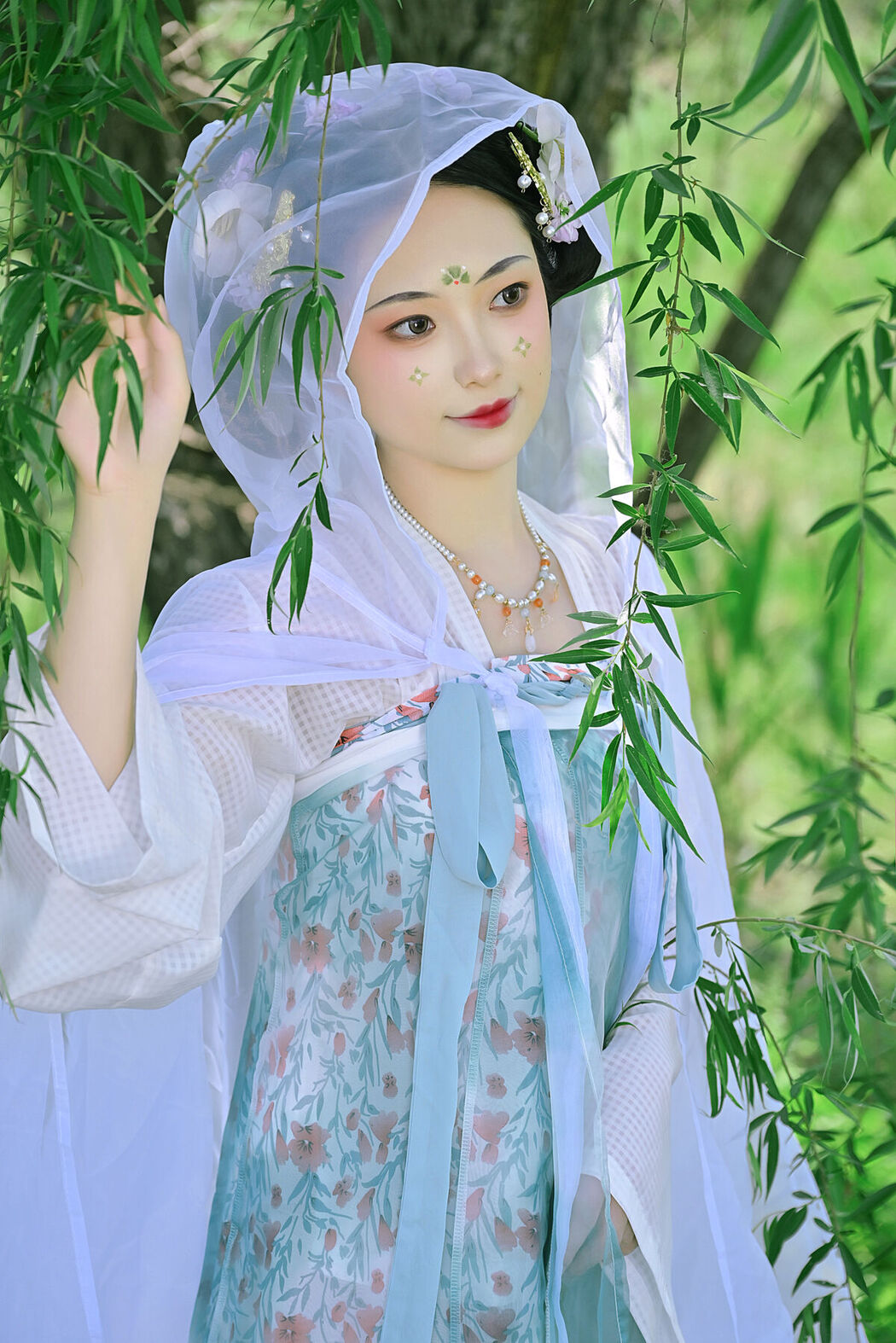 YiTuYu艺图语 Vol.6851 Nashi Tu Shiro