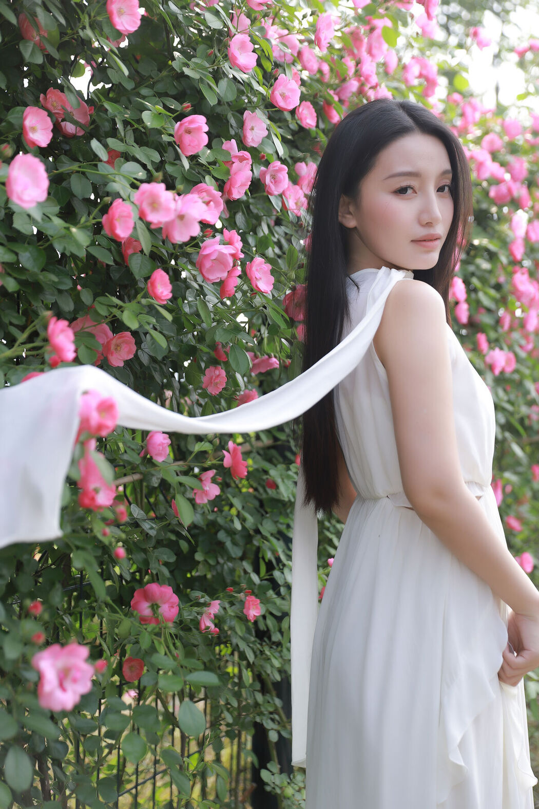YiTuYu艺图语 Vol.6924 Jing Zi Jinns