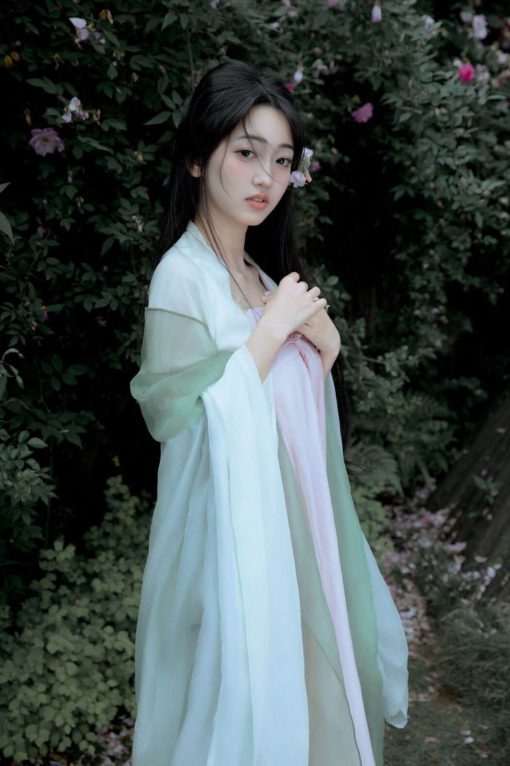 YiTuYu艺图语 Vol.6893 Leng Ku Wang Ye