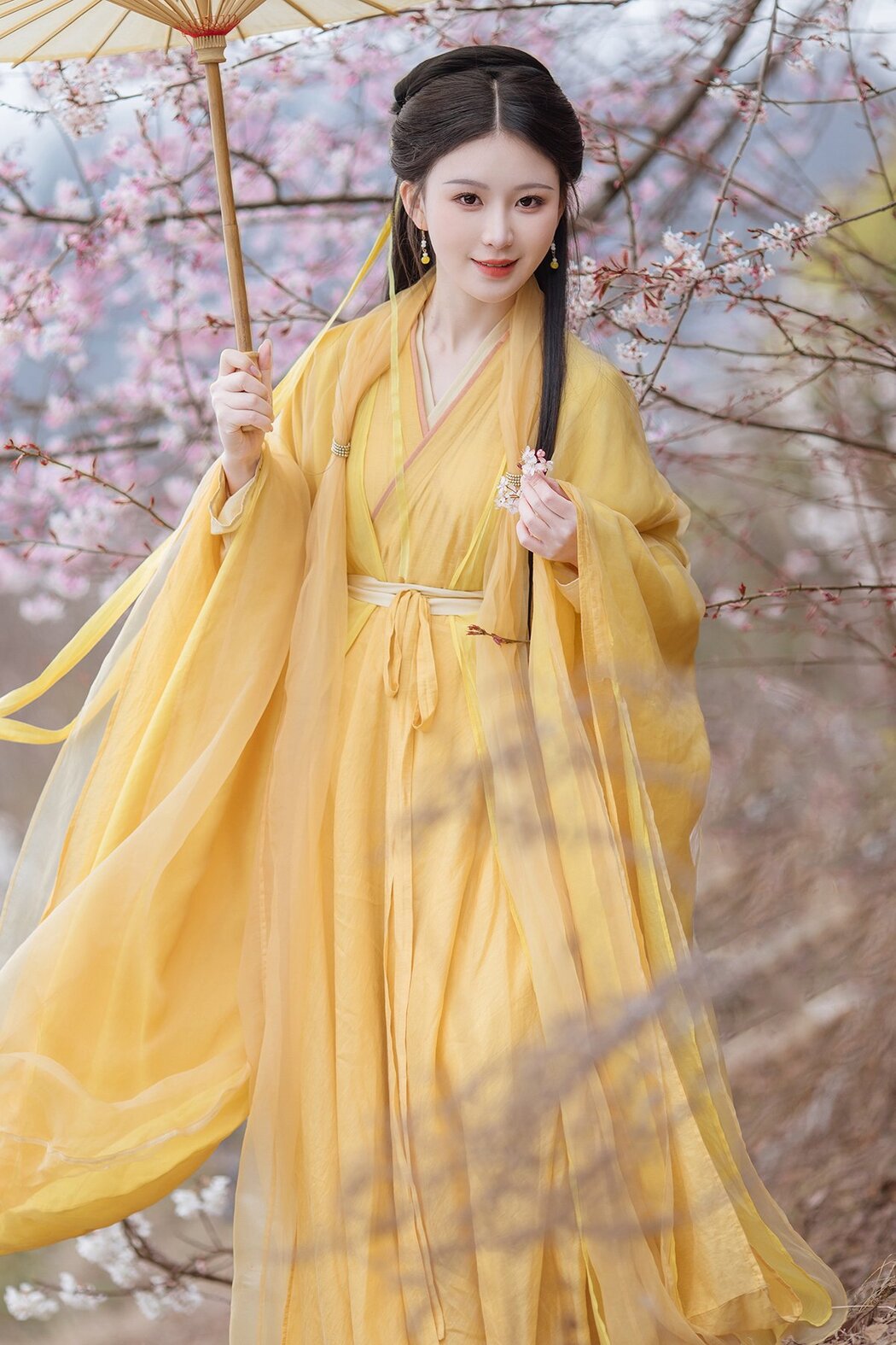 YiTuYu艺图语 Vol.6879 Xu Jin Huan Cover Photo