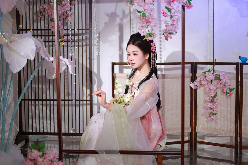 YiTuYu艺图语 Vol.6862 Xiao Du Tong Xue
