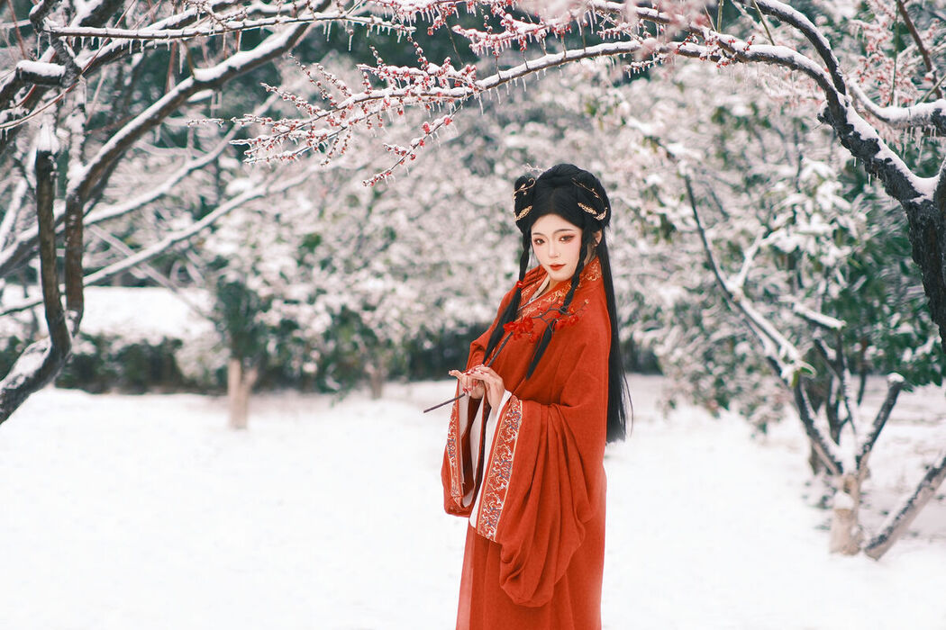 YiTuYu艺图语 Vol.6795 Kailin Jiang