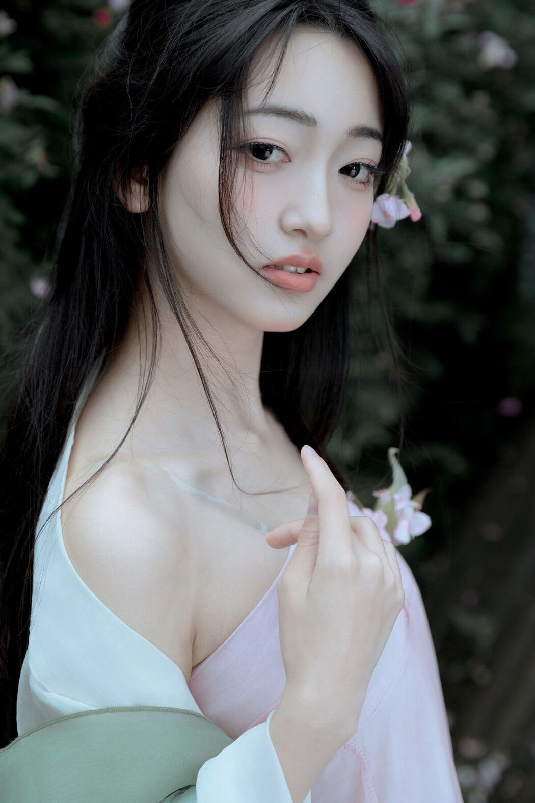 YiTuYu艺图语 Vol.6893 Leng Ku Wang Ye