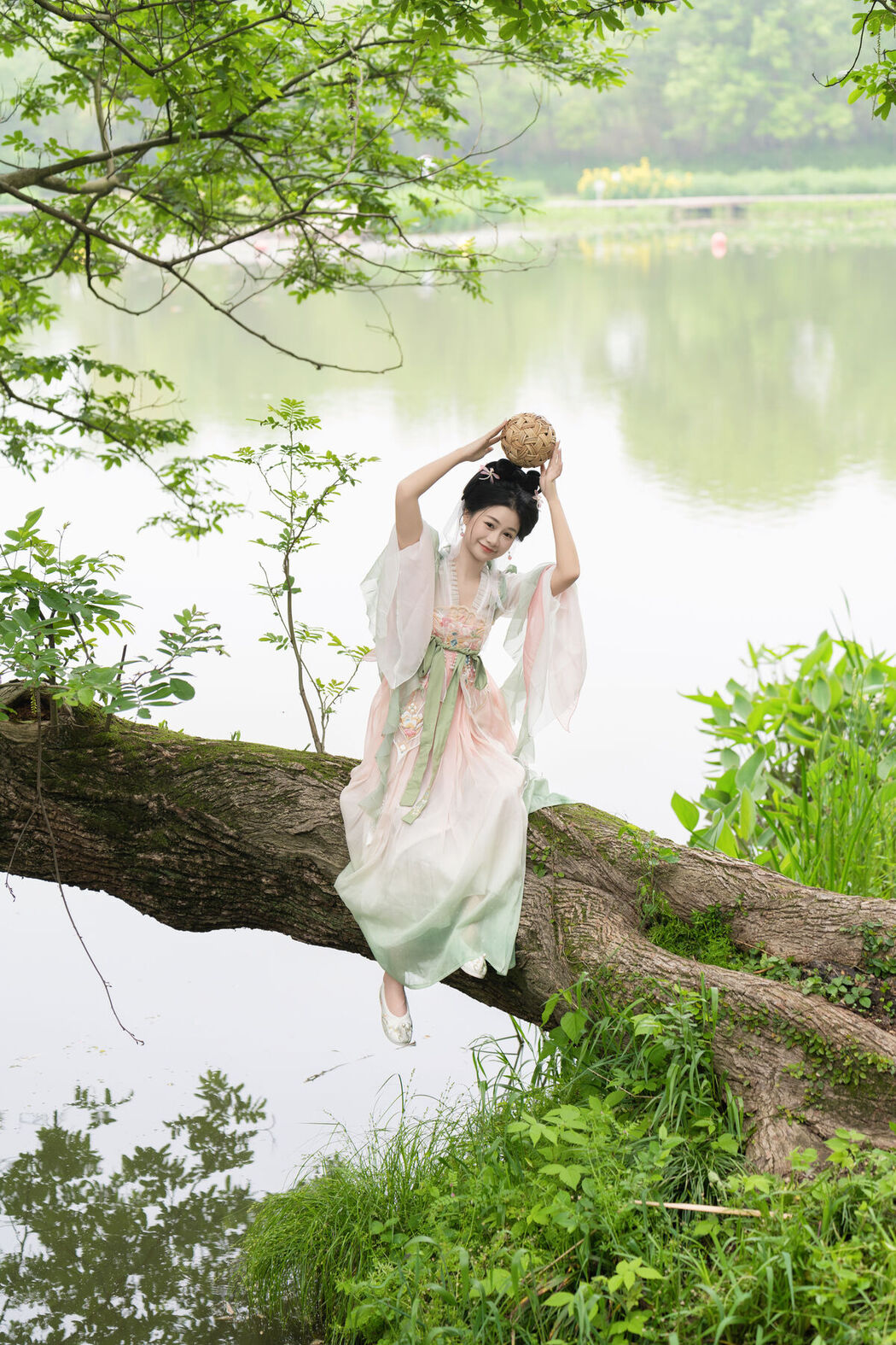 YiTuYu艺图语 Vol.6881 Cheng Zi Shu
