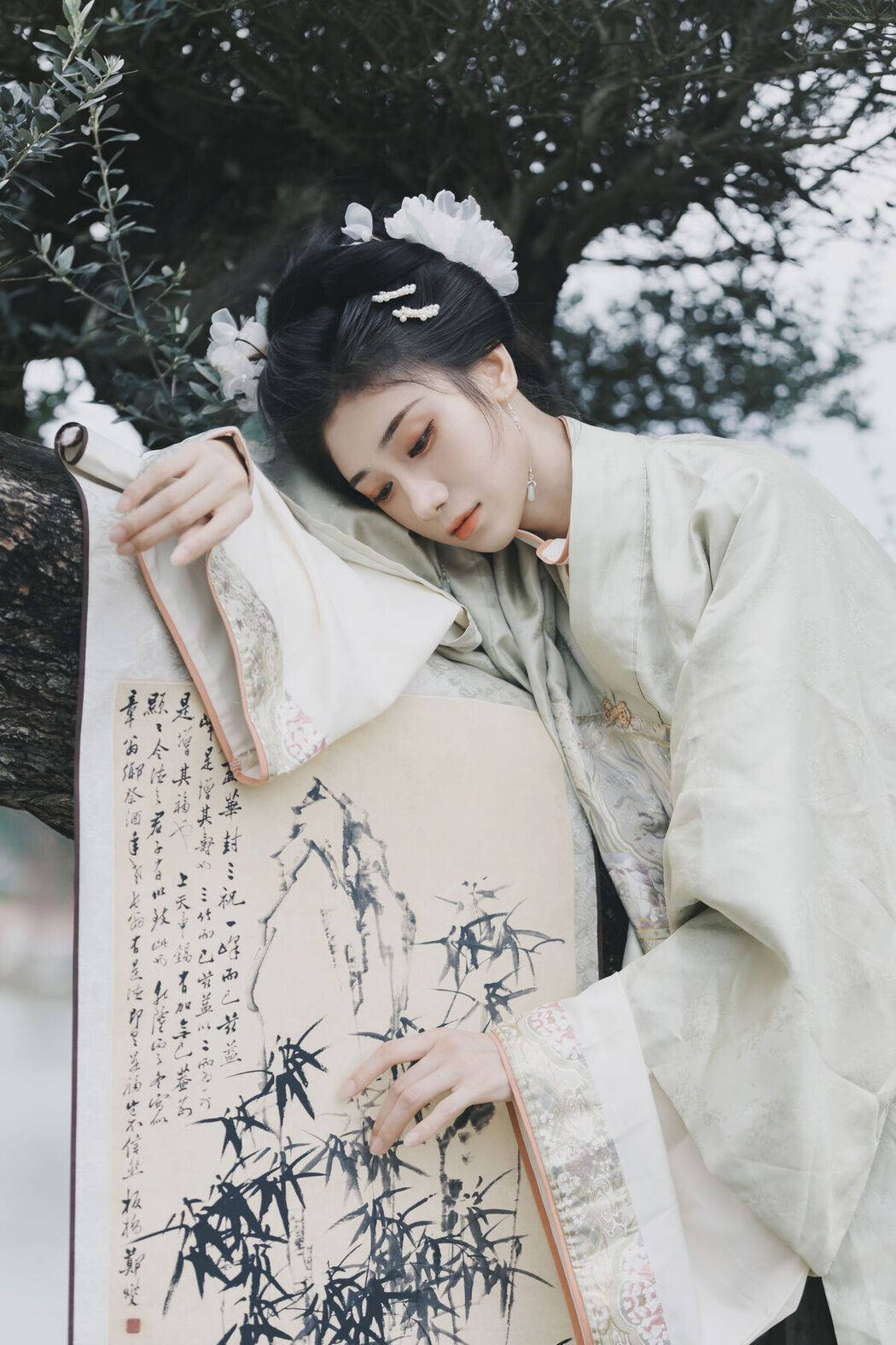 YiTuYu艺图语 Vol.6845 Yu Shao Yao Zao Shui