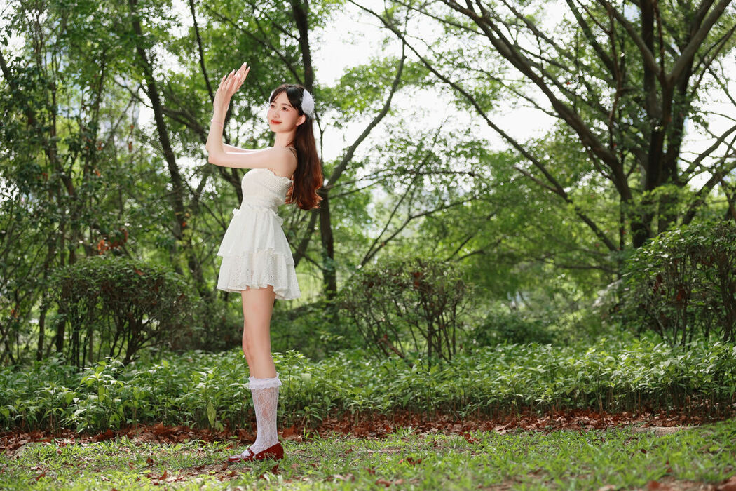 YiTuYu艺图语 Vol.6917 Jiu Jiu