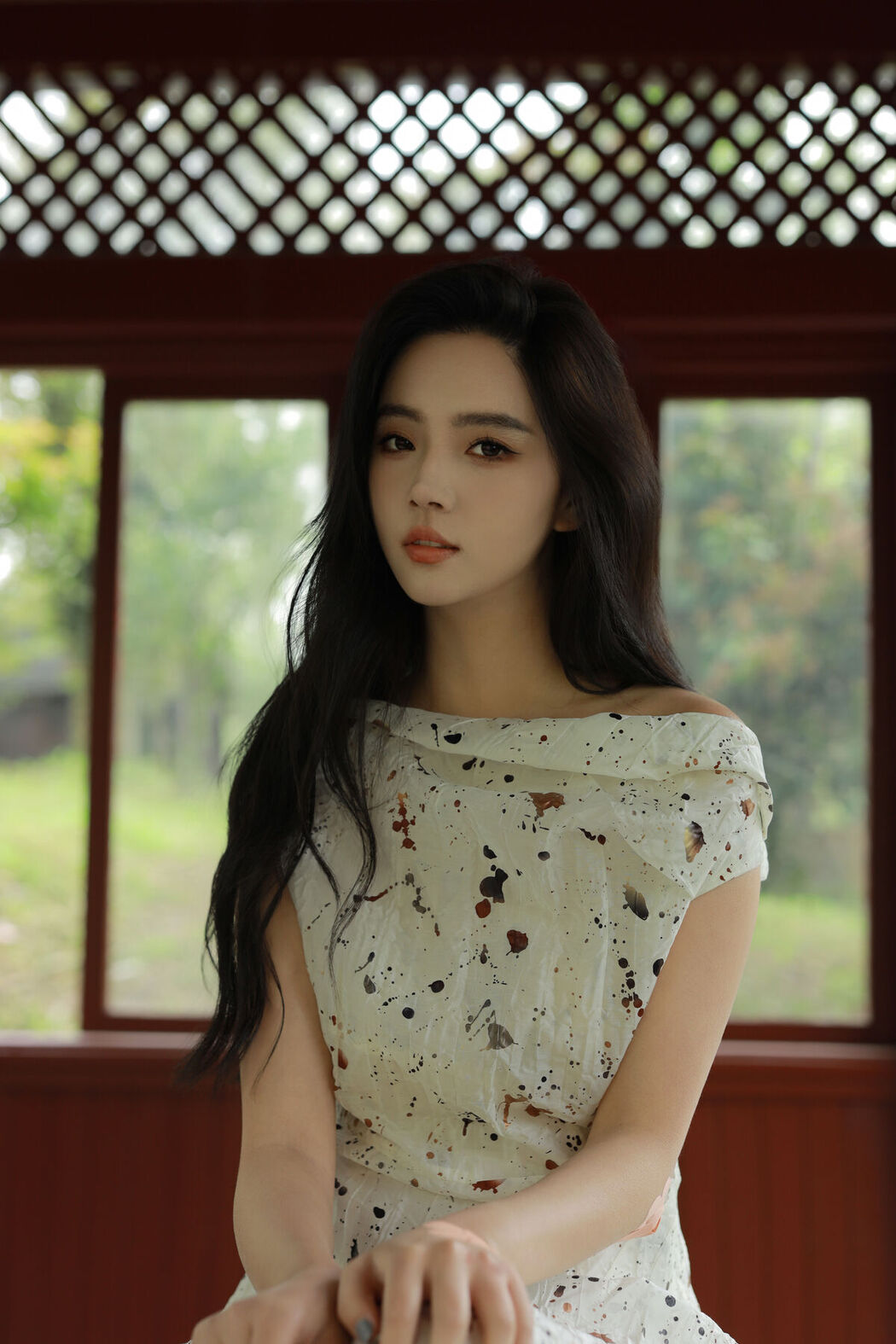 YiTuYu艺图语 Vol.6826 Elaine