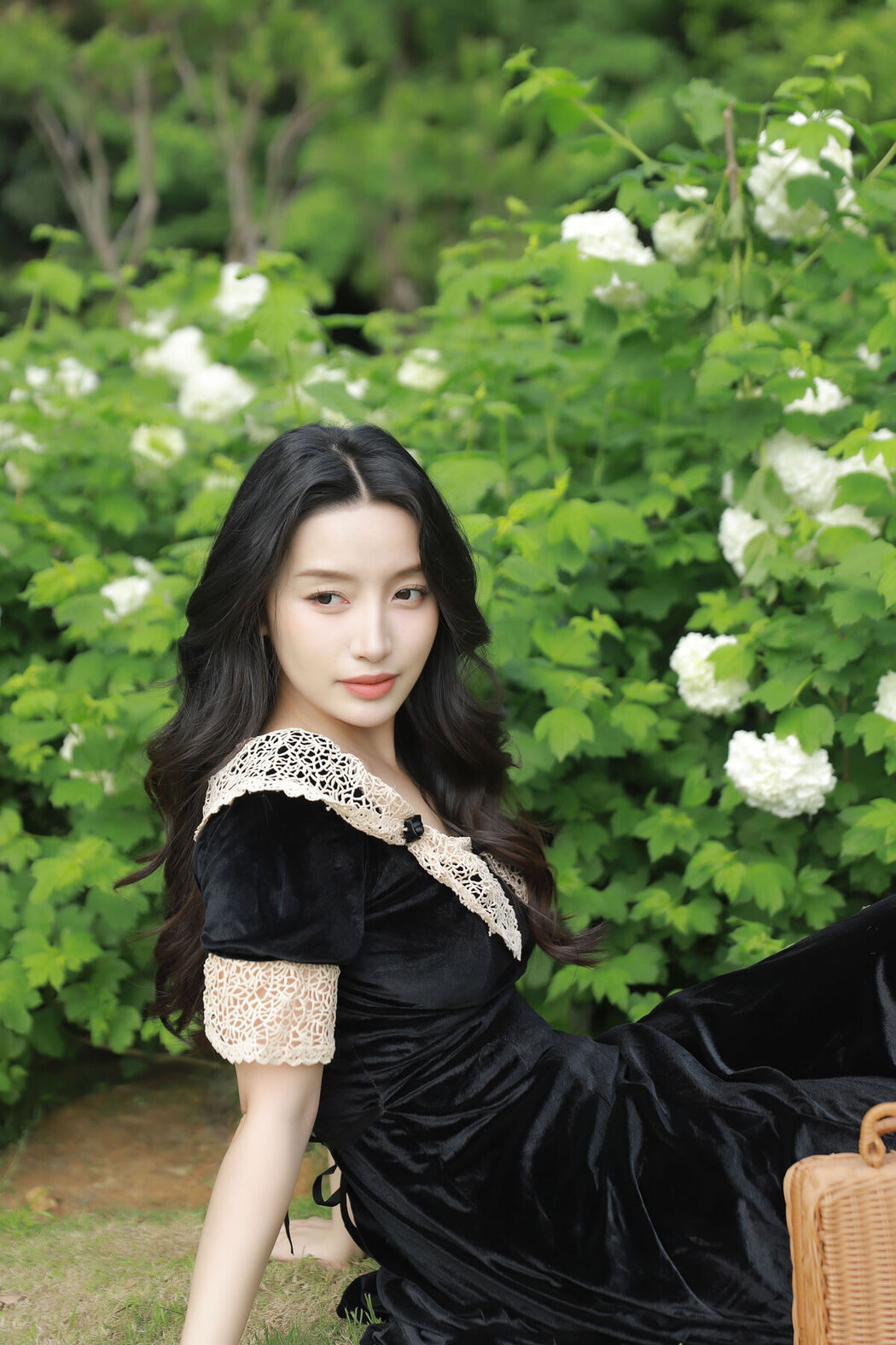 YiTuYu艺图语 Vol.6847 Jing Zi Jinns