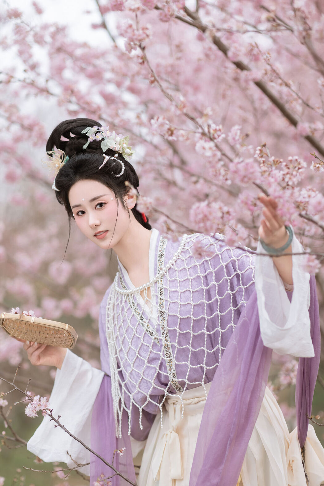 YiTuYu艺图语 Vol.6800 Ren Jian Yue-su Chen