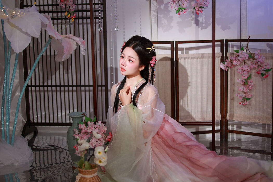 YiTuYu艺图语 Vol.6862 Xiao Du Tong Xue