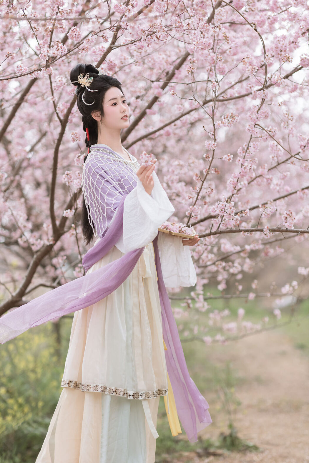 YiTuYu艺图语 Vol.6800 Ren Jian Yue-su Chen