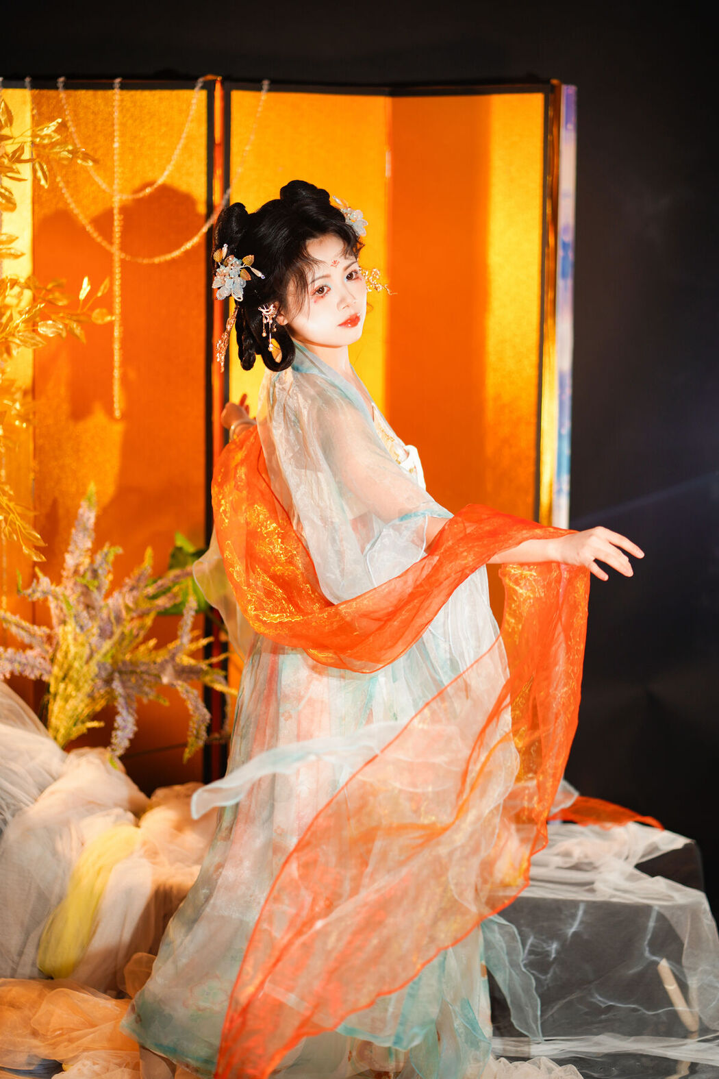 YiTuYu艺图语 Vol.6900 Shi Wan Wan Ya