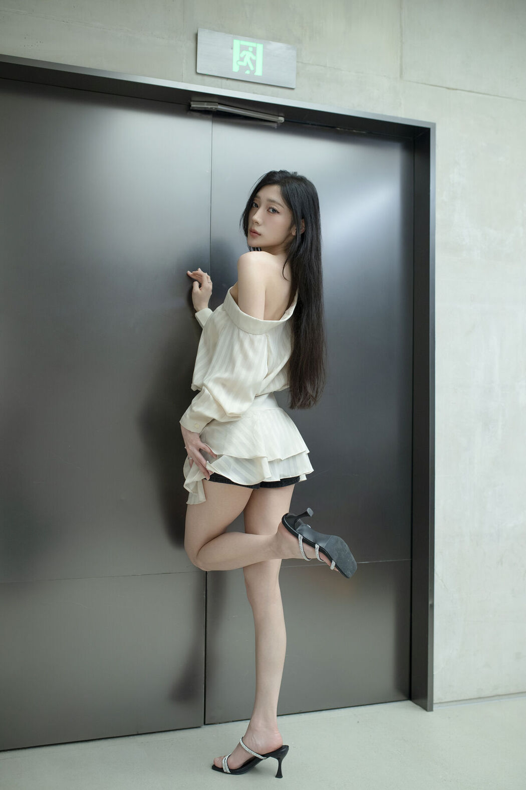YiTuYu艺图语 Vol.6899 Yfala