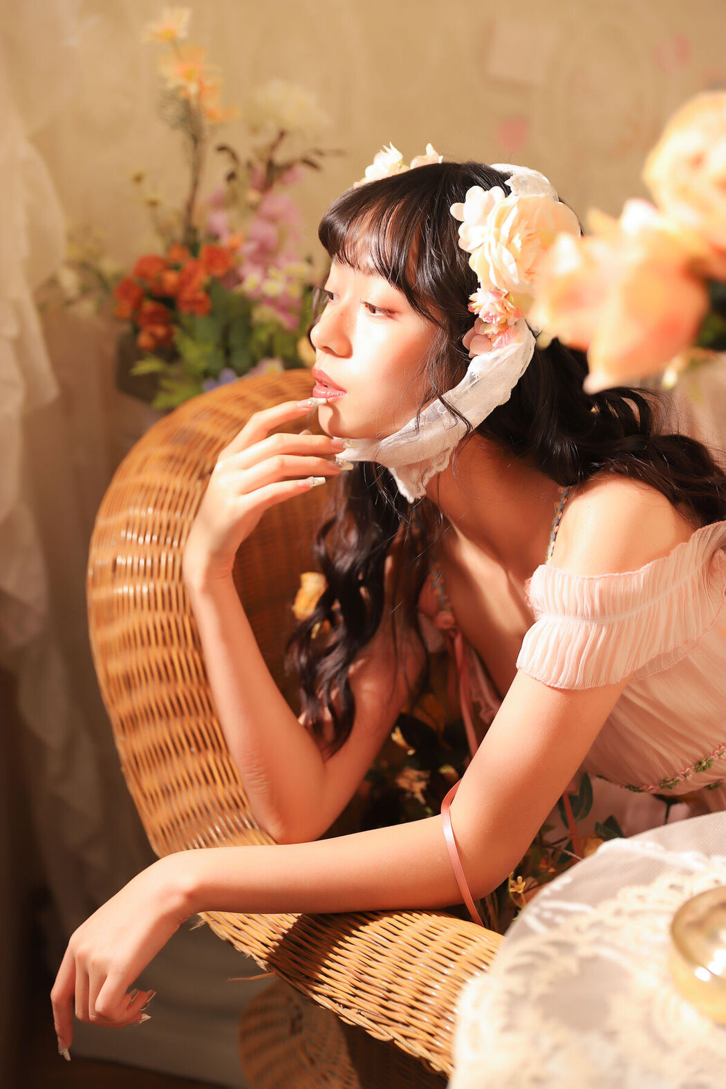 YiTuYu艺图语 Vol.6898 Yan Yun Lin