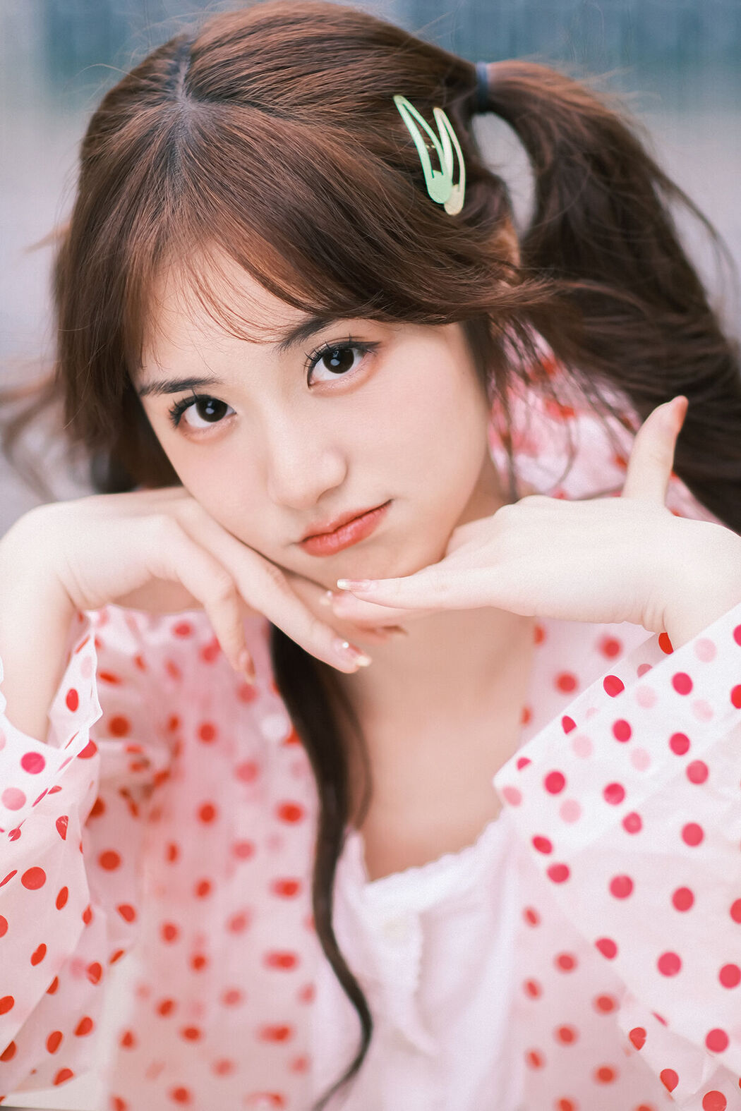 YiTuYu艺图语 Vol.6798 Xiao Xin Gan Er Cover Photo